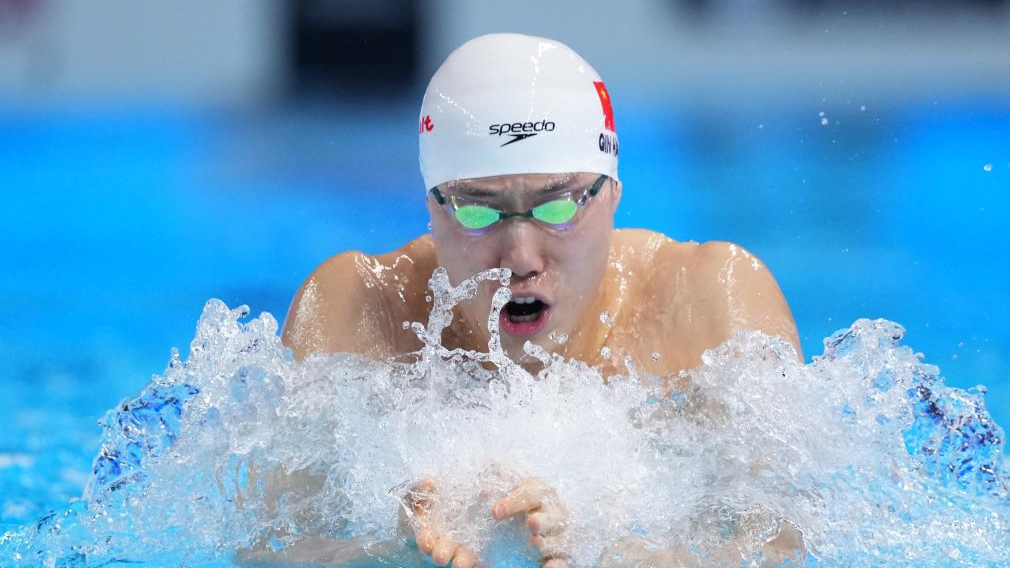 Roundup: Qin Haiyang completes breaststroke golden double while Ibarra ends China's golden run in 3m springboard at Worlds